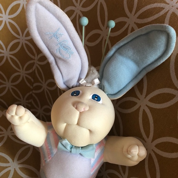 Cabbage Patch/Xavier Roberts Other - Vintage 1985 Cabbage Patch Bunny Bee
